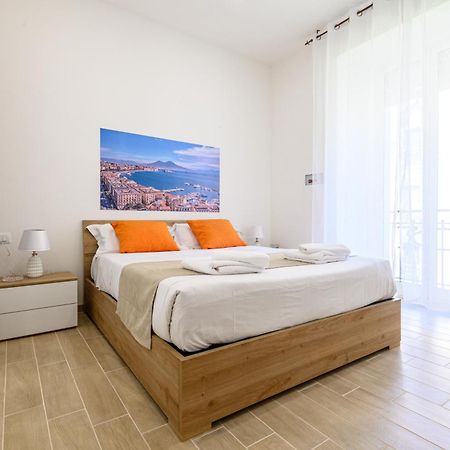 Domus Romeo Appartement Napels Buitenkant foto