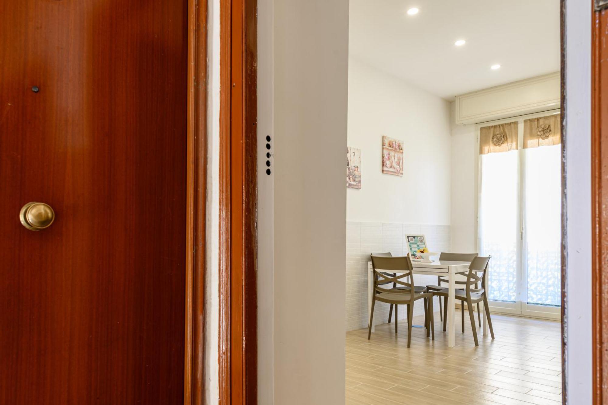Domus Romeo Appartement Napels Buitenkant foto
